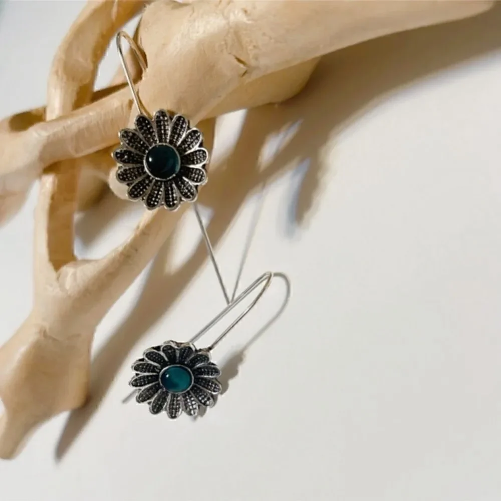Flower statement earrings #165 - Picture 4 of 9